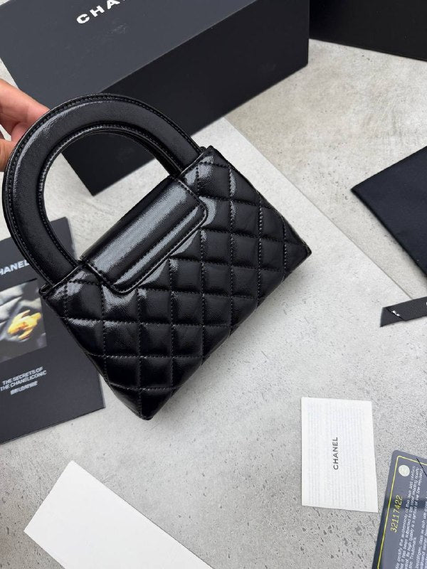 SUPER CLON CHANE BAG COME WITH BOX ETC am1707