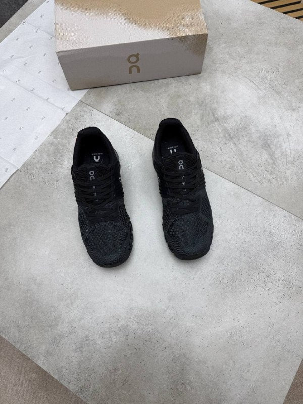 MENS ON CLOU QC TRAINERS am1707