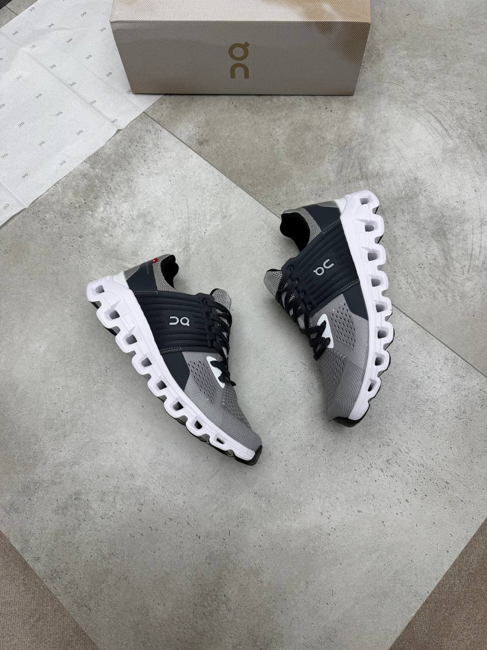 MENS ON CLOU QC TRAINERS am1707