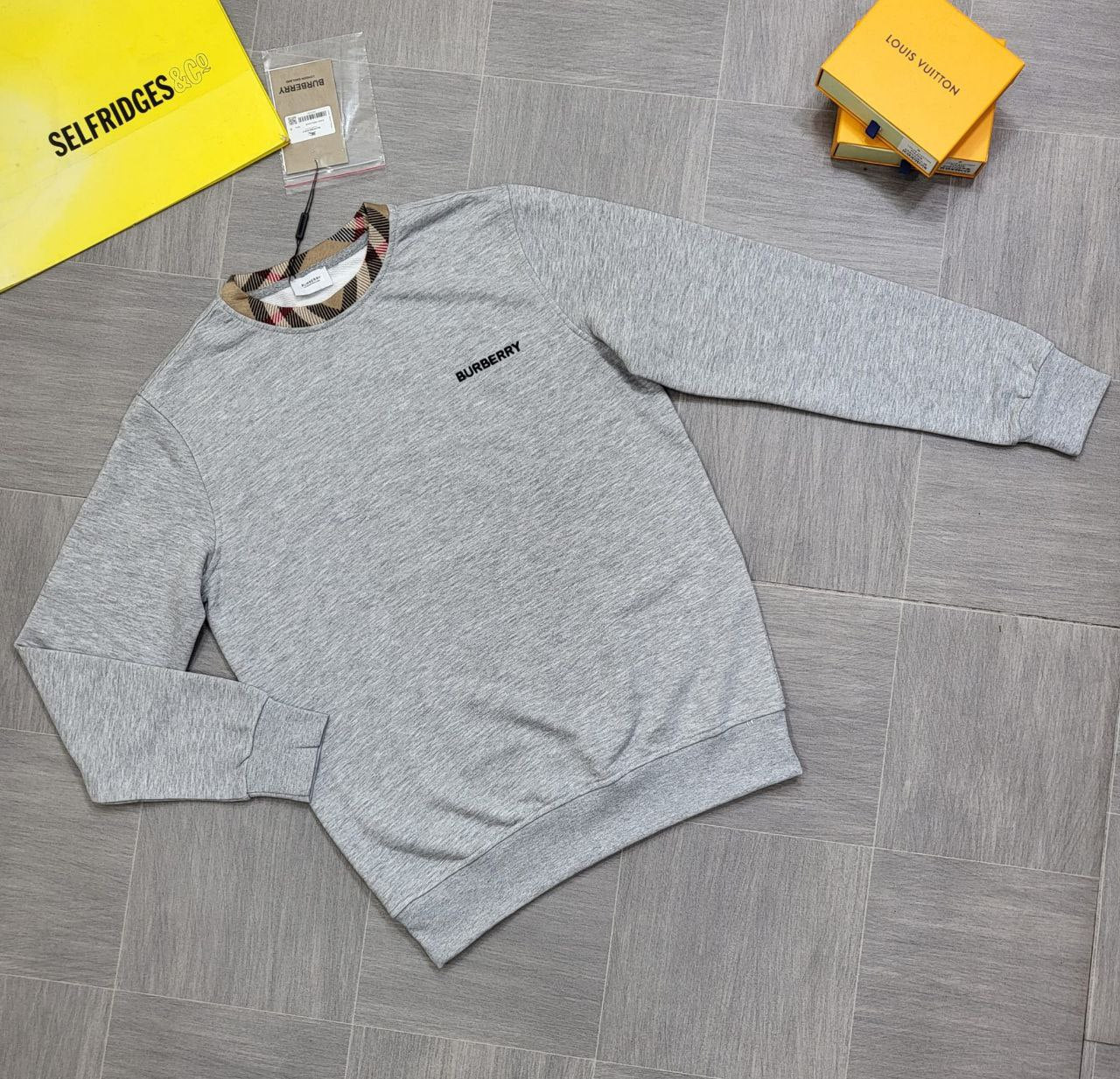 QUALITY BURBERY JUMPER ak2810