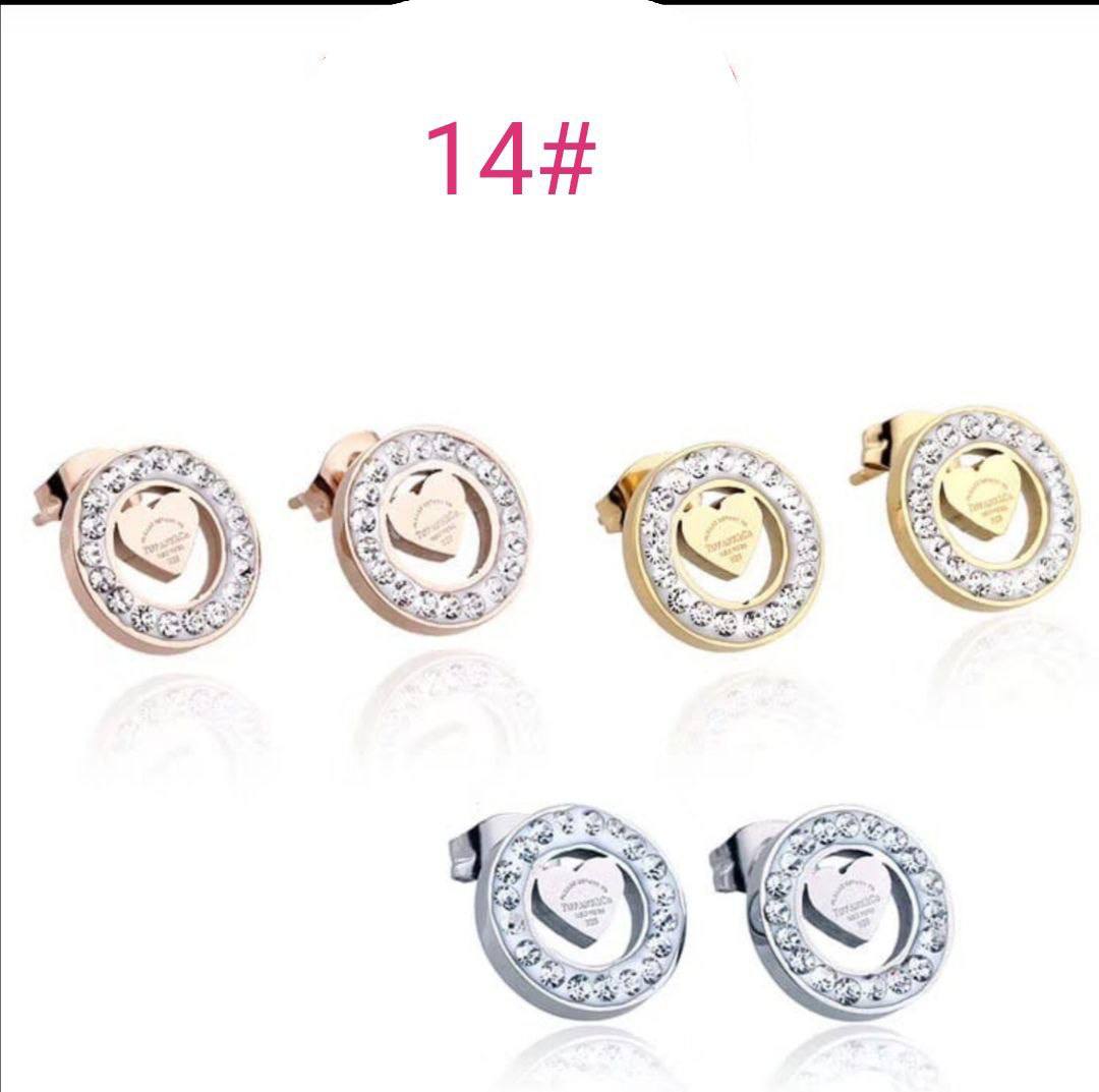 TIFFAN& co. EARING COME WITH BOX ETC am1105