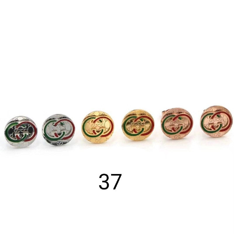 GUCC EARING COME WITH BOX ETC am1105