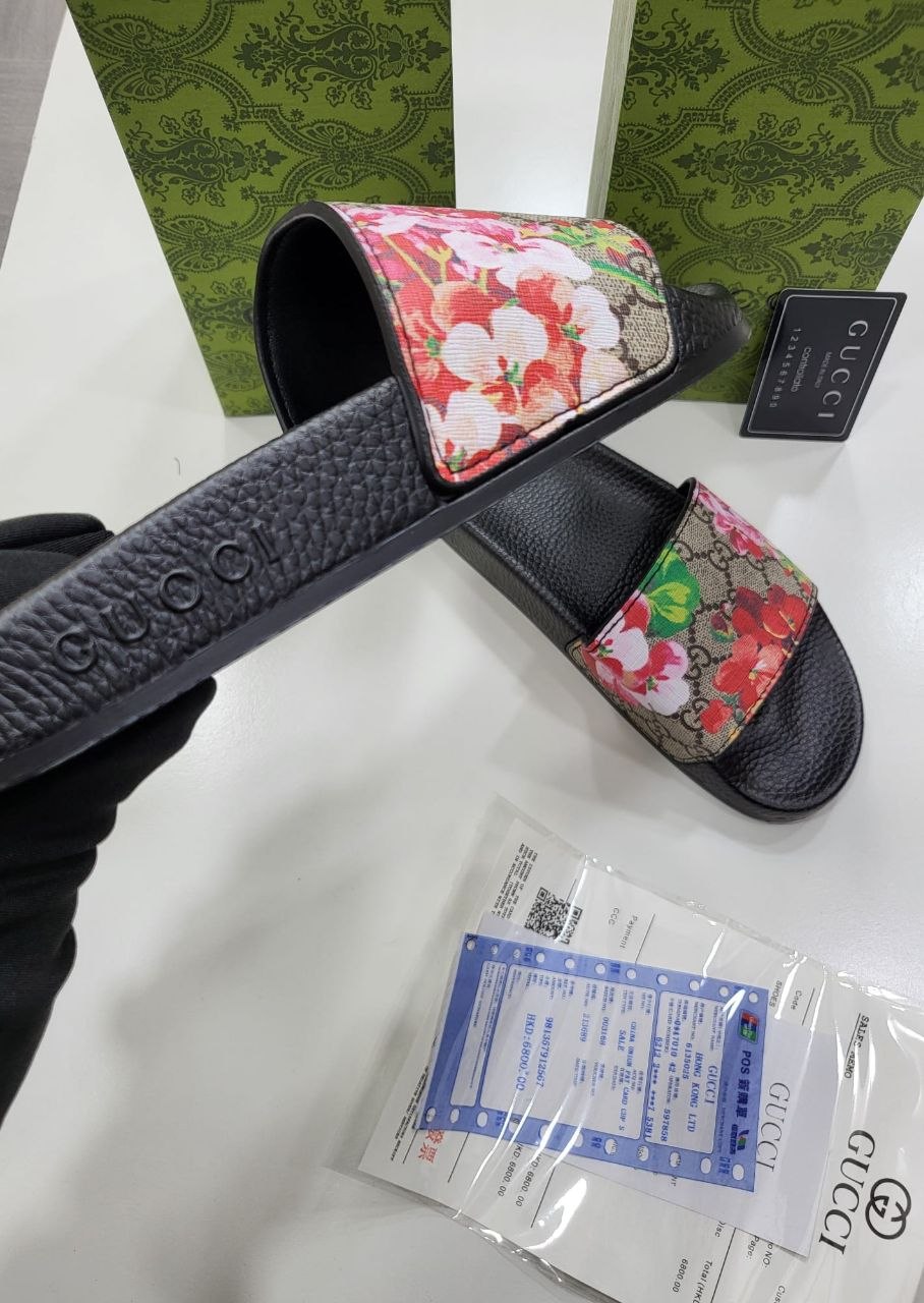 QUALITY GUCC SLIDDERS ak1305