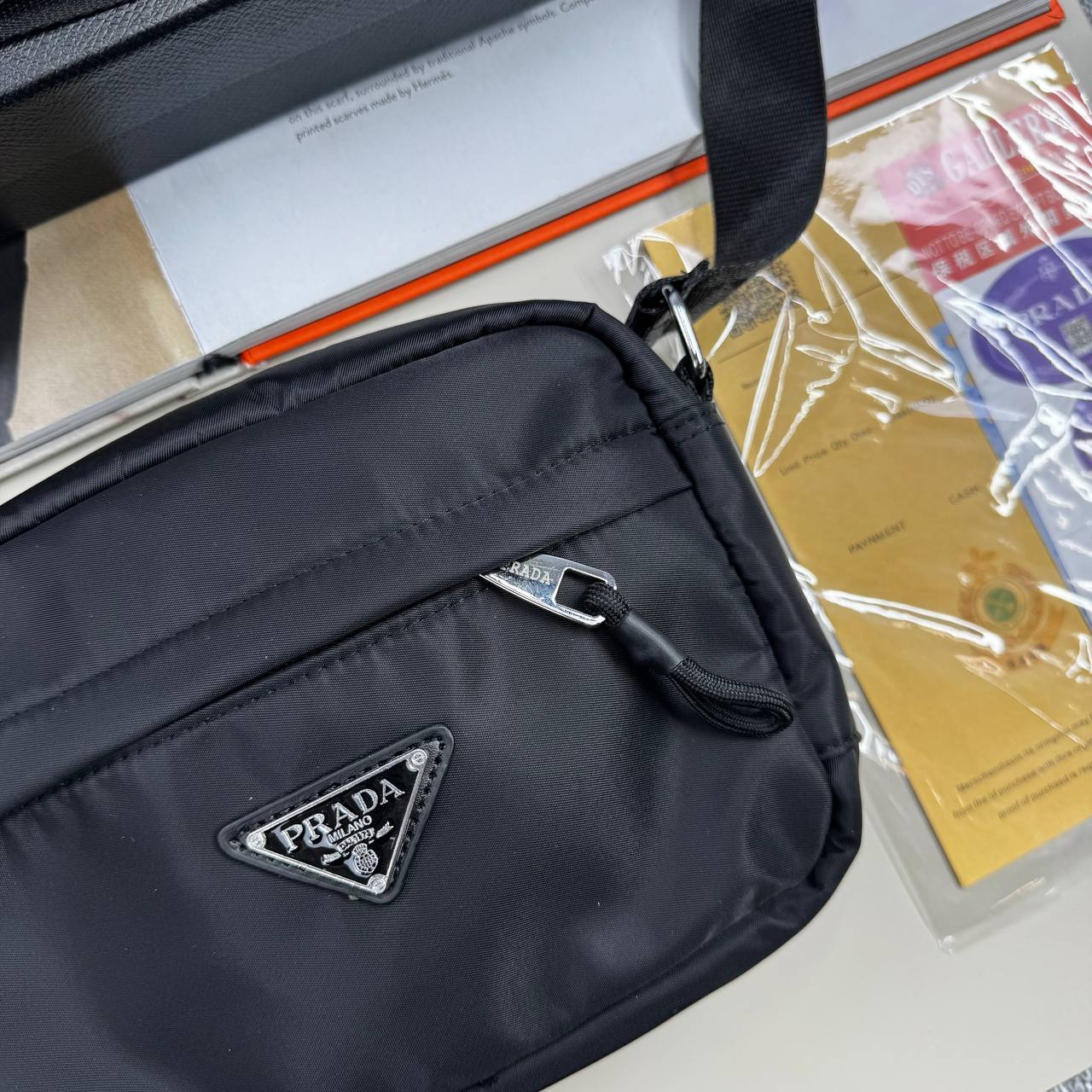 Prad man bag with box dust bag sa1305