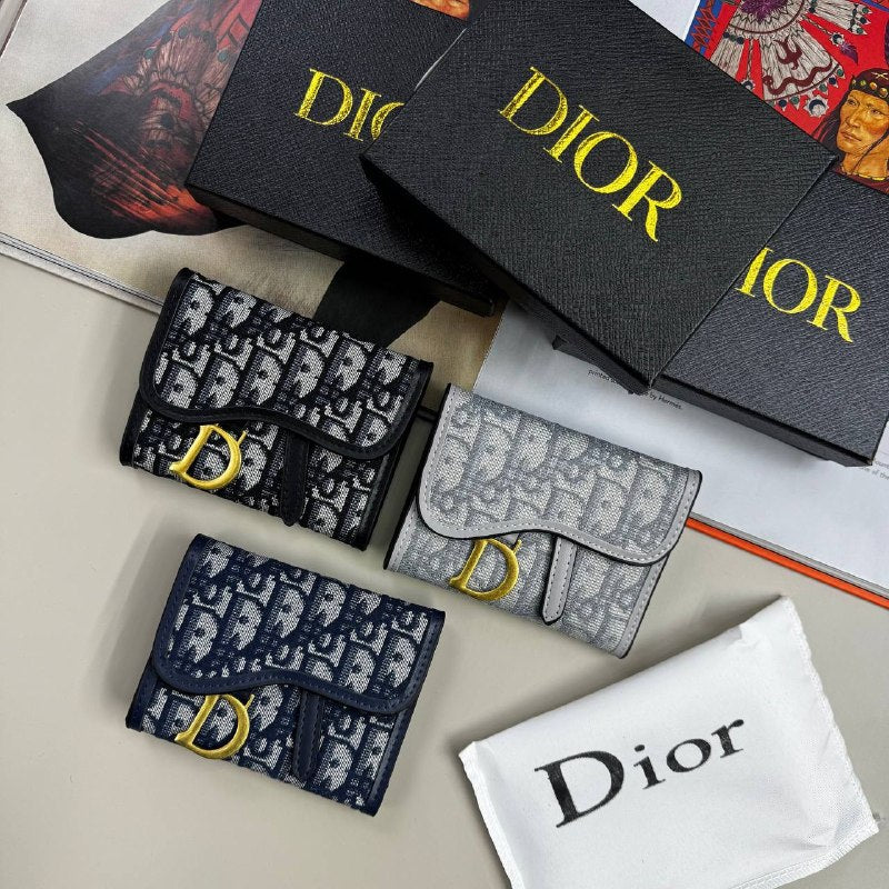 Dio wallet with box dust bag sa1405