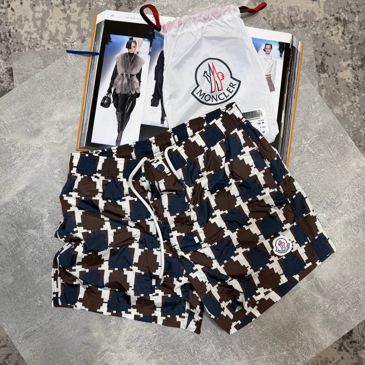 Moncle shorts aj1505