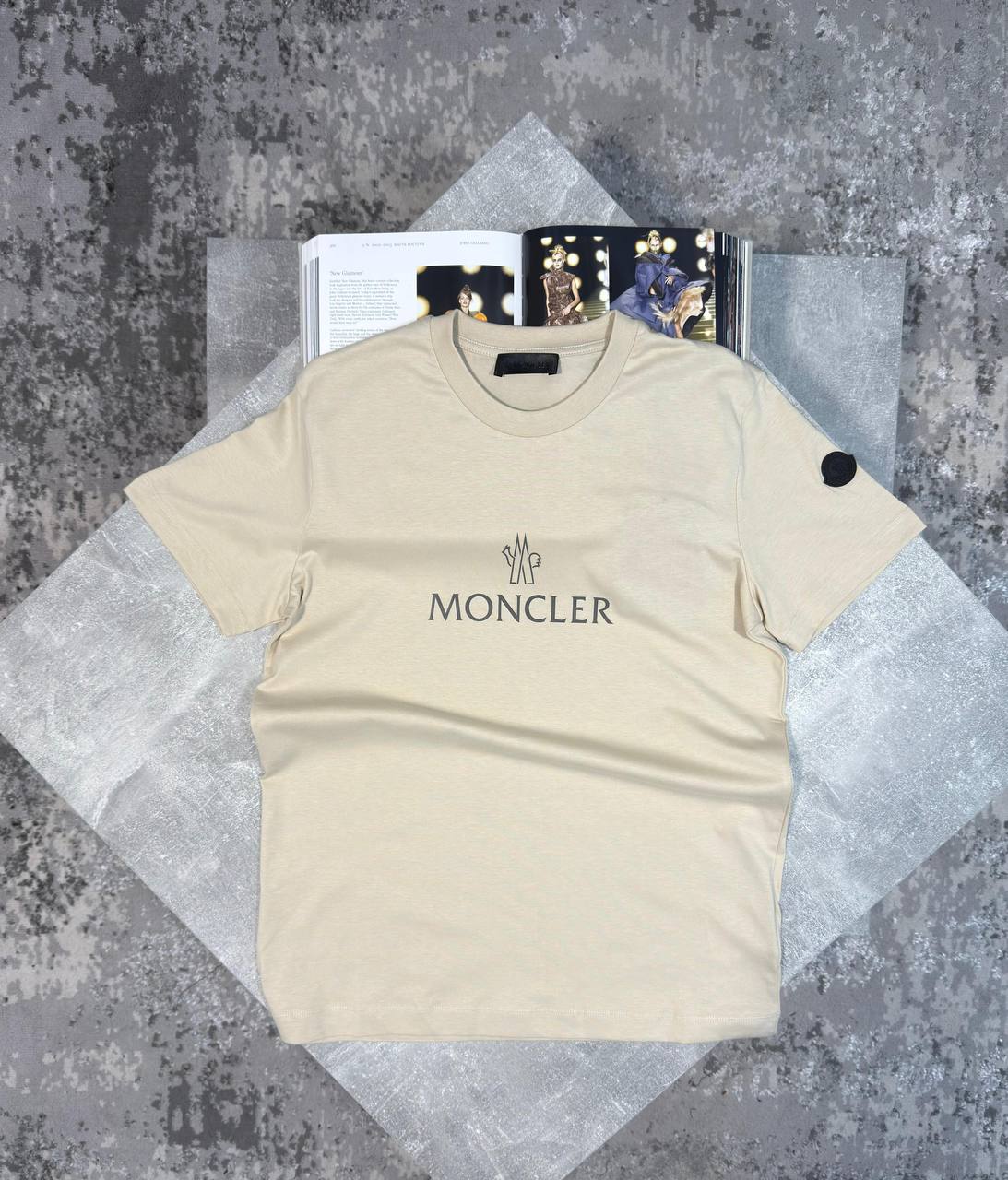 Moncle Tshirt aj1605