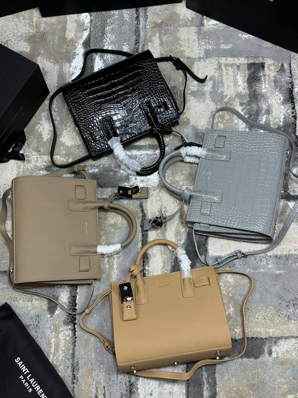 SANT LAURENTeSaece De Jour nano croc-effect leather tote Luxury Crocodile Goat Leather Tote Bag su0711
