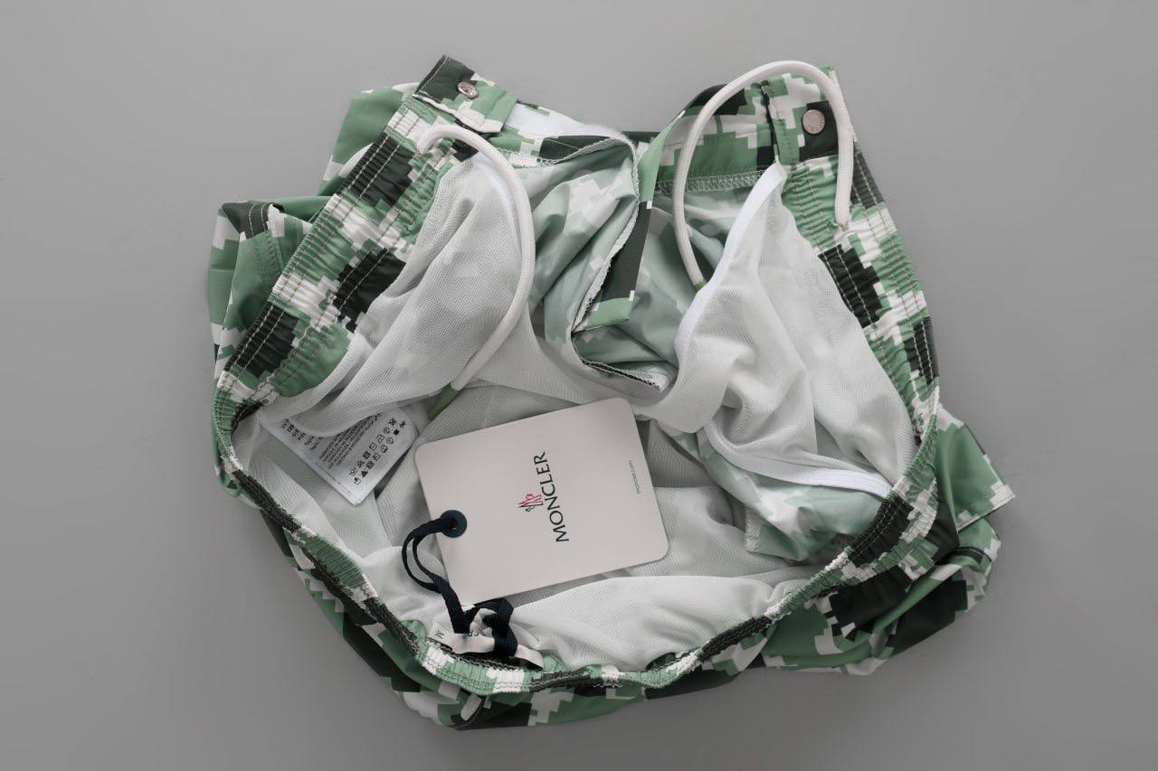 Moncler swim shorts na2907