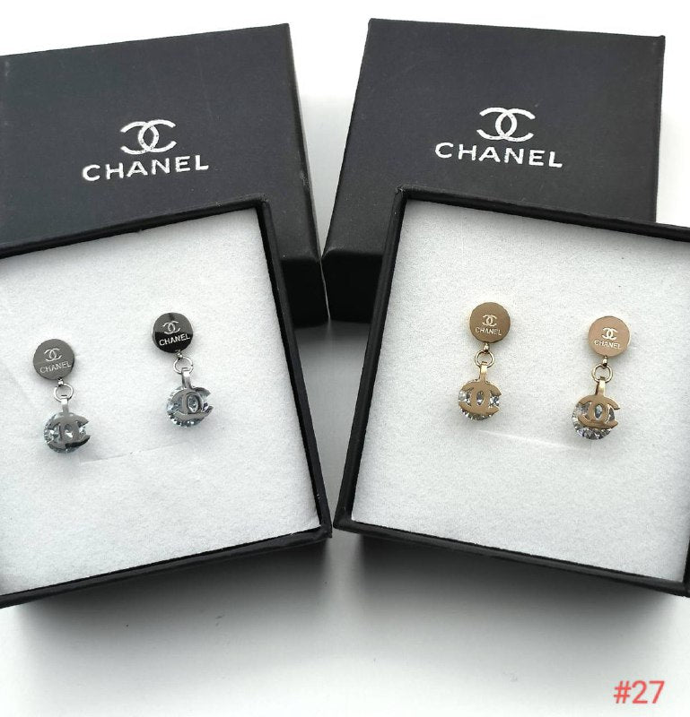 Channele earrings with box and carrier bag sa0511