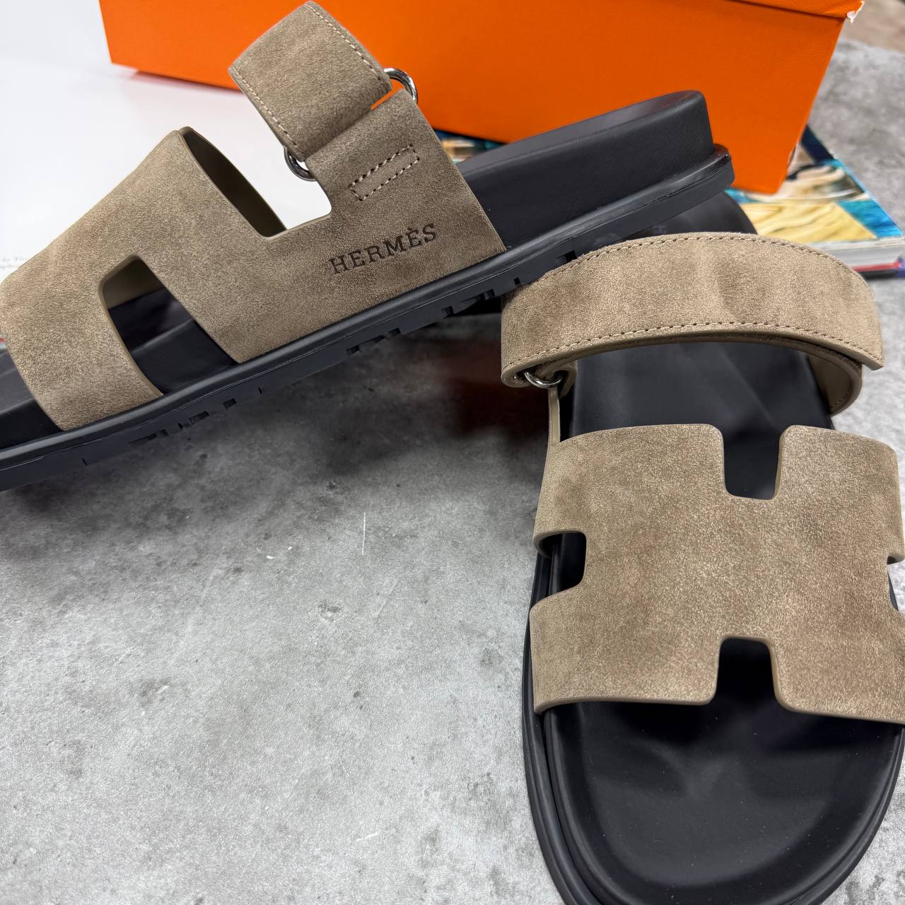 HIGH END HERME CHYPR SANDAL WITH FULL PACKAGING ETC jay1805