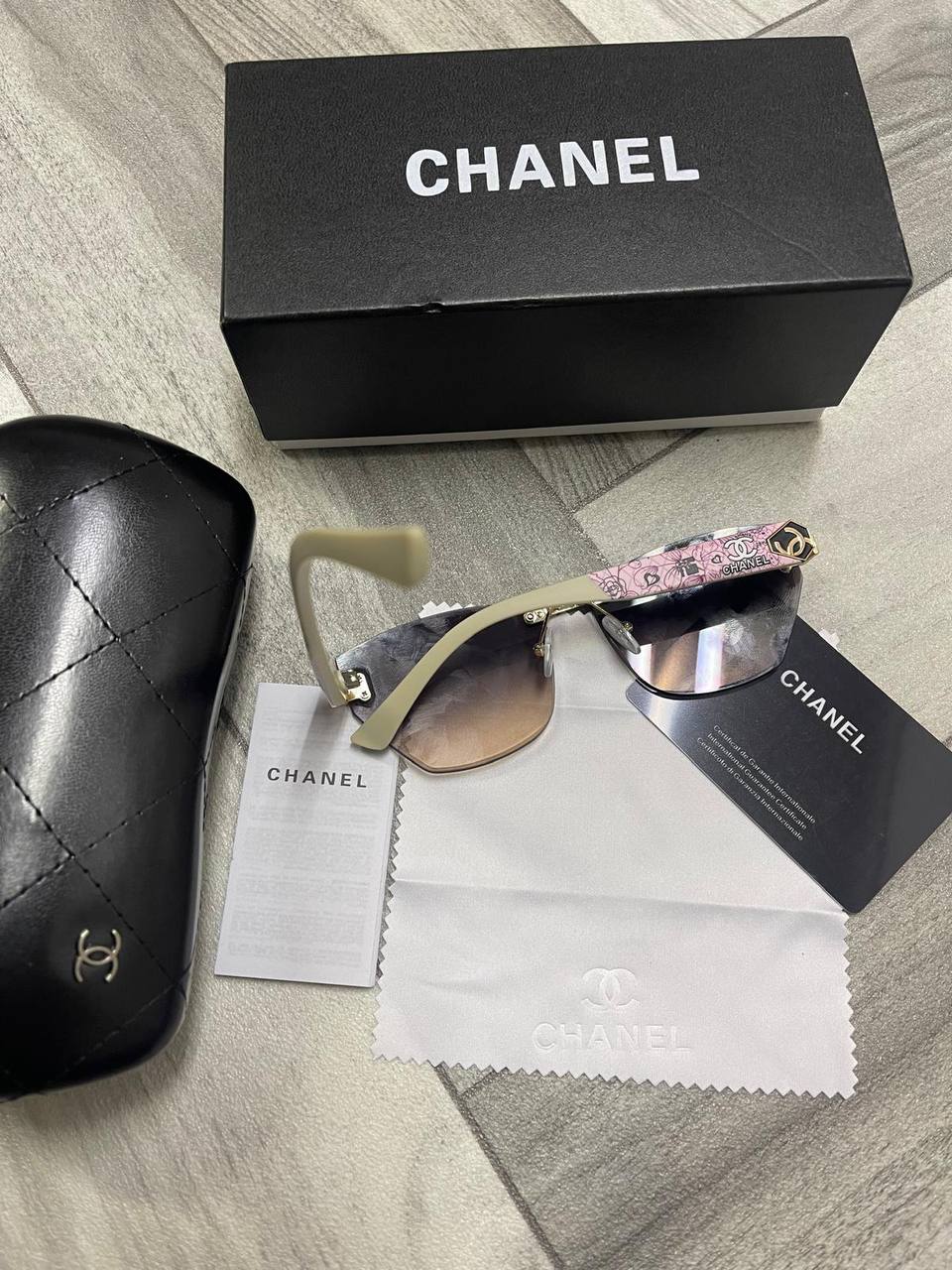 Channe sunglasses with box sa1905