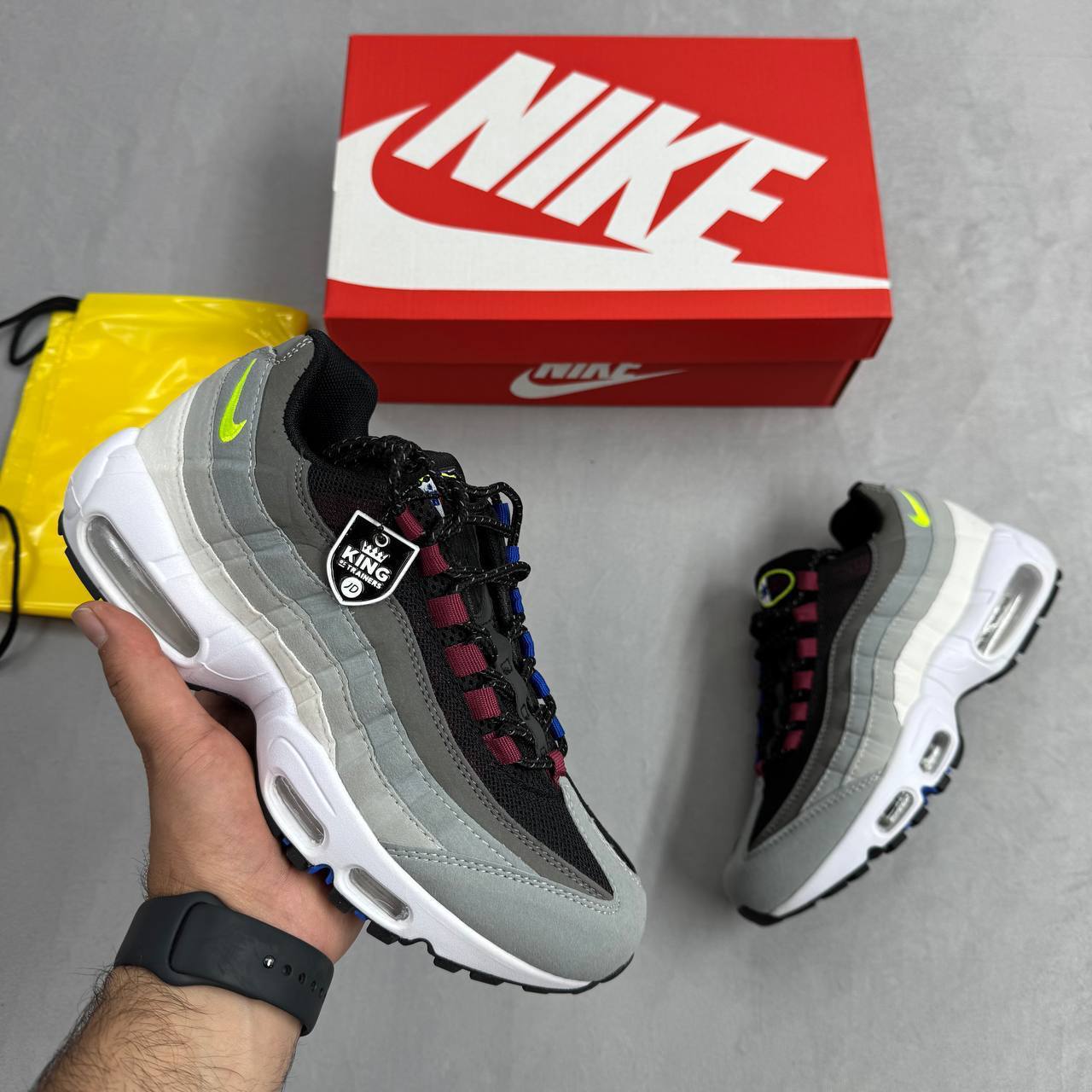 Imported Nike 95s sa0408