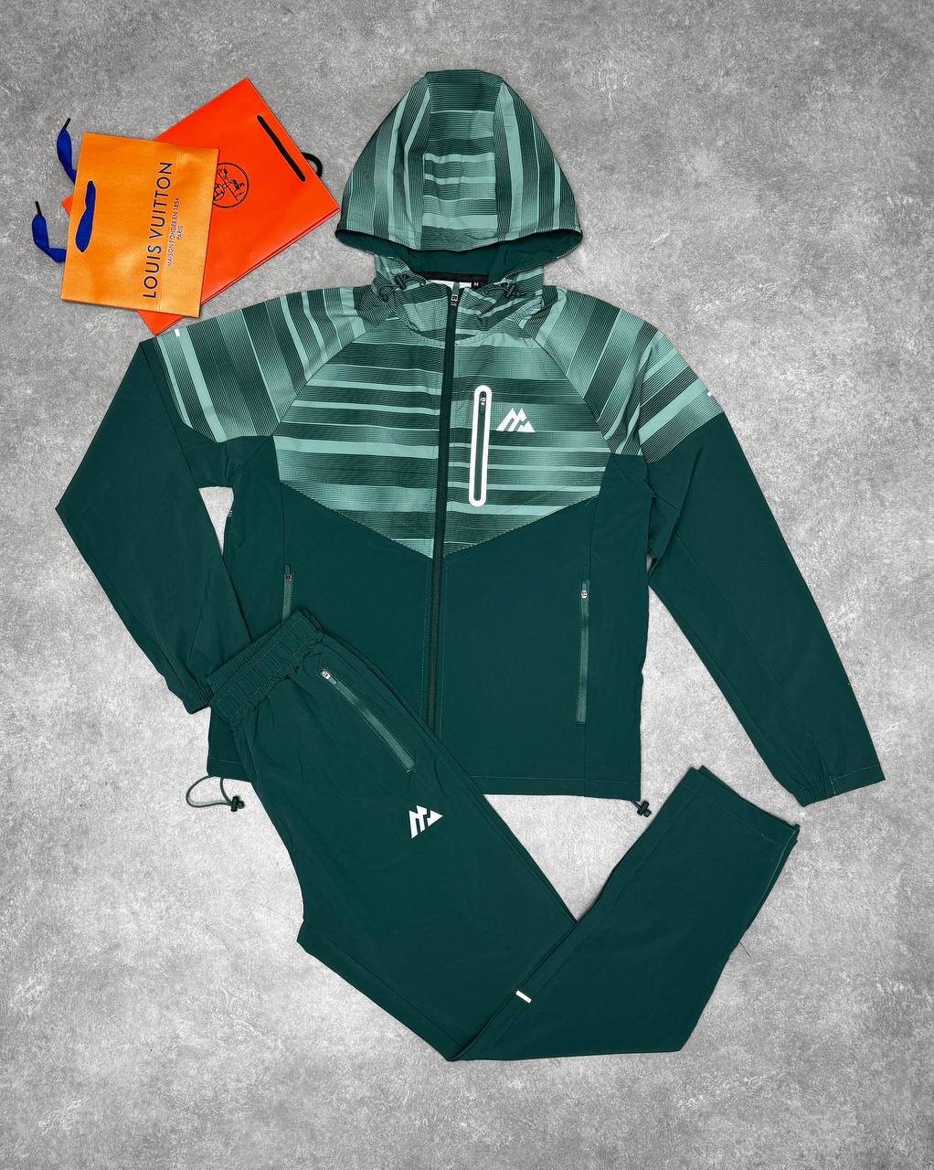 Montrex tracksuits na0908