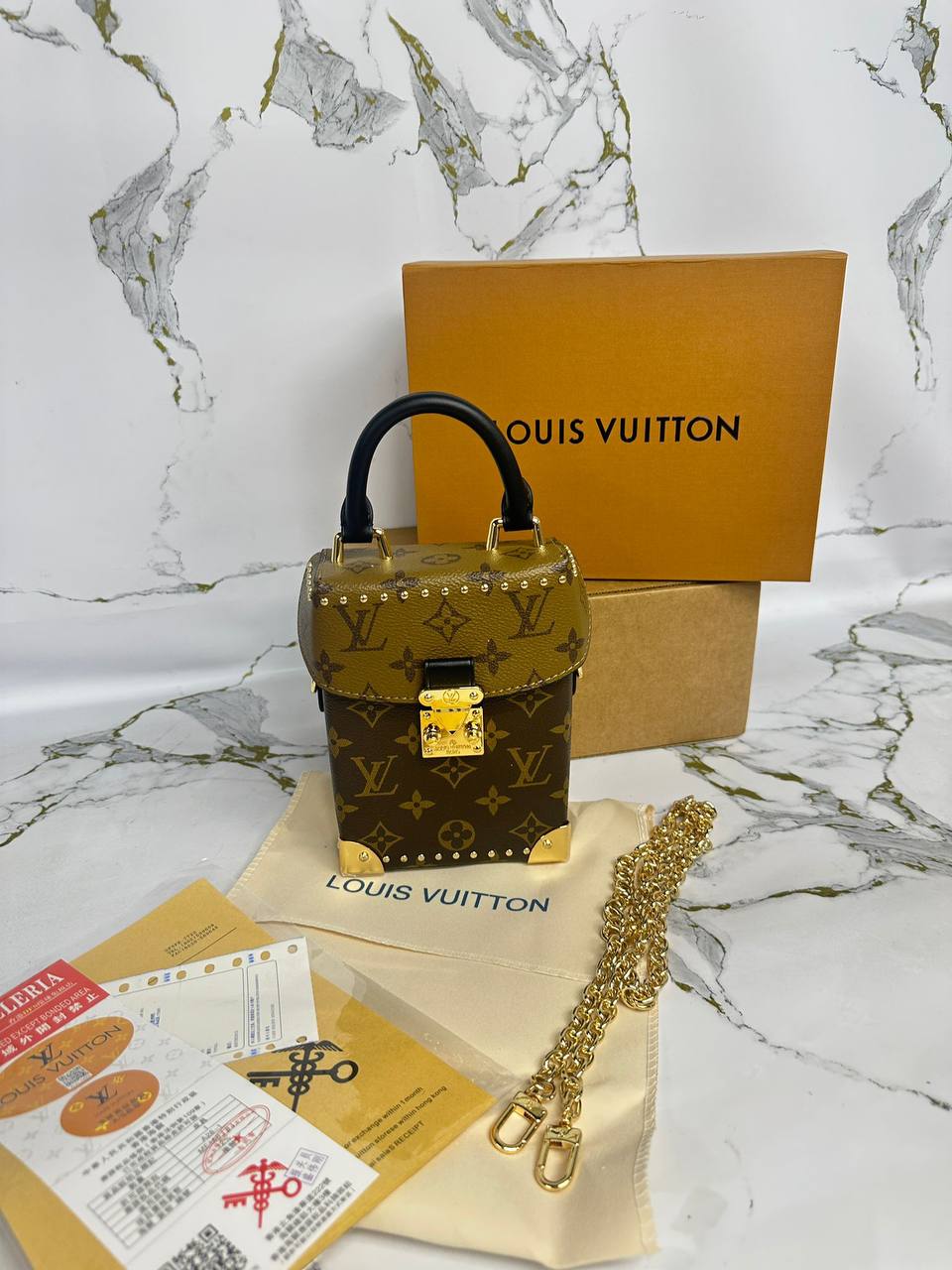 SUPER CLON LV BAG COME WITH BOX ETC am2805