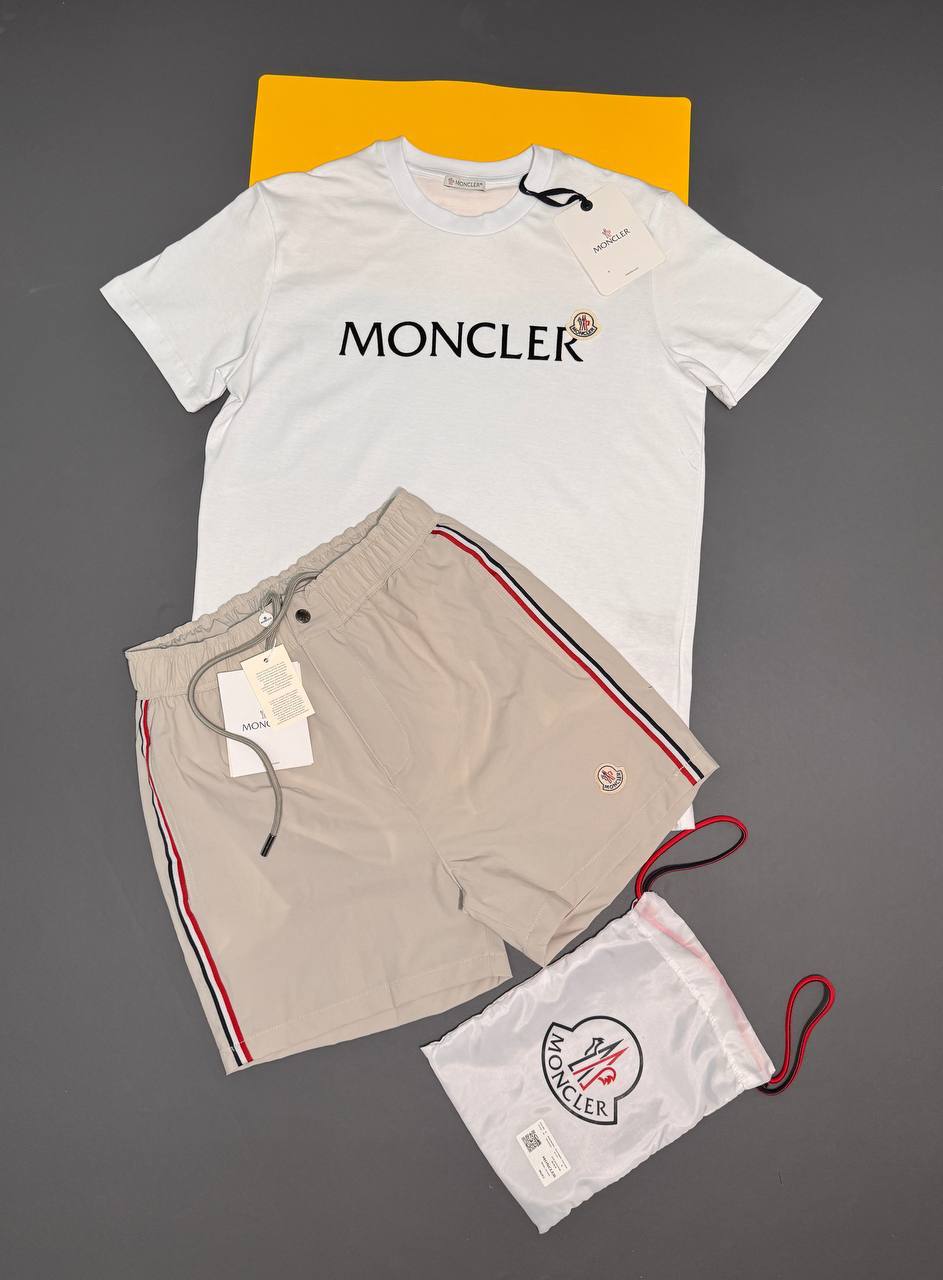 Moncle T-shirts or Swim shorts na1308