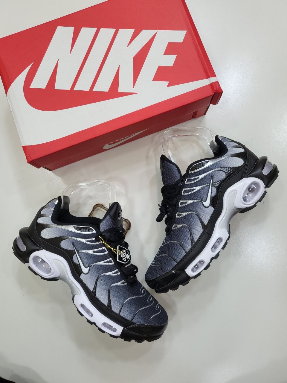QUALITY MENS NIK TNS ak0306
