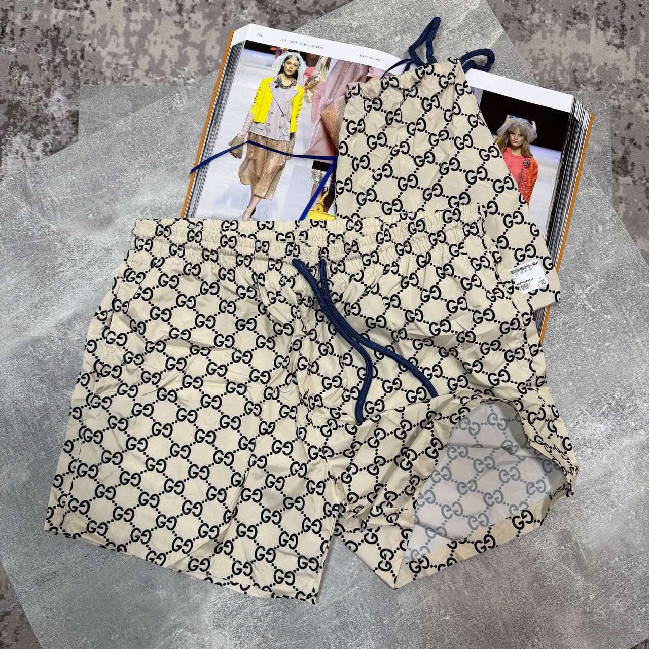 Gucc Shorts aj0406