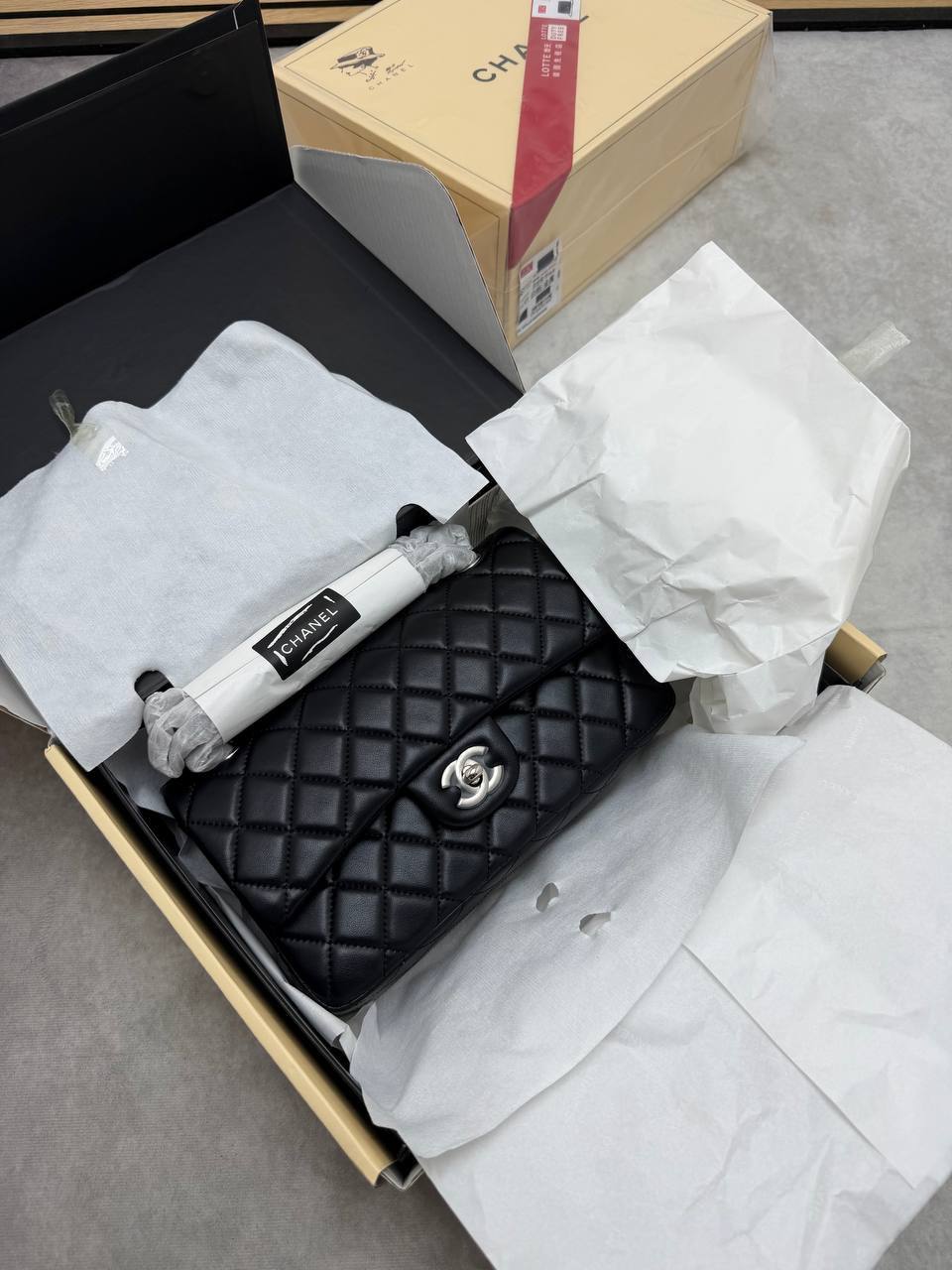 SUPER CLON REAL LEATHER CHANE BAG COME WITH BOX ETC am0506