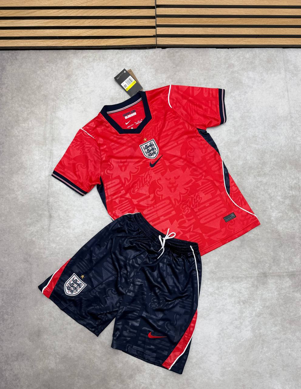 KIDS FOOTBALL KIT SET am0706