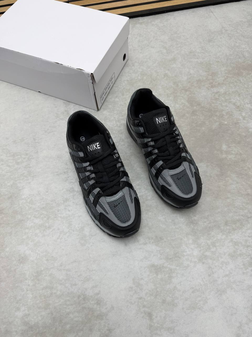 MENS NIK P6000 am1006