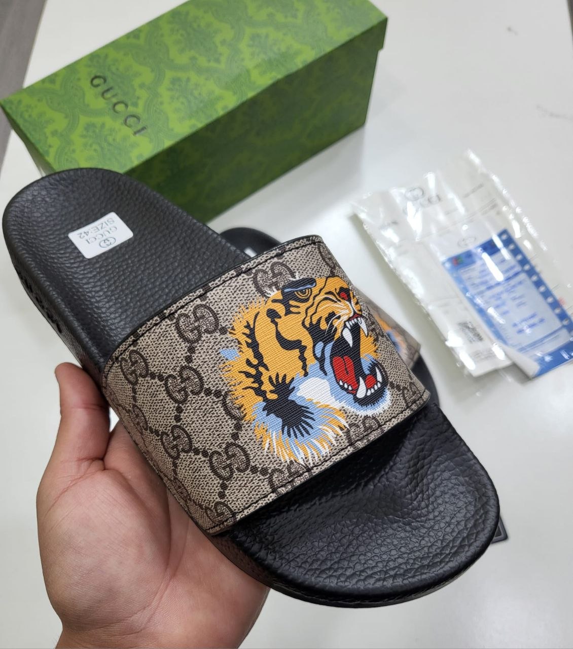 QUALITY GUCC SLIDDERS ak1006