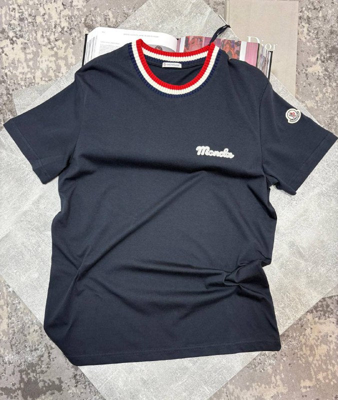 Moncle Tshirt aj2611