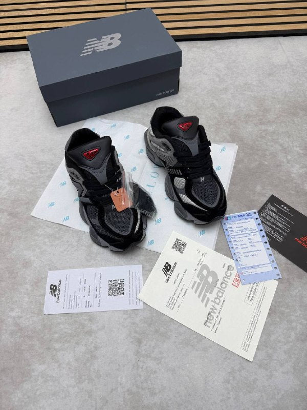 MENS NEW BALANC 9060 COME WITH BOX ETC am1006