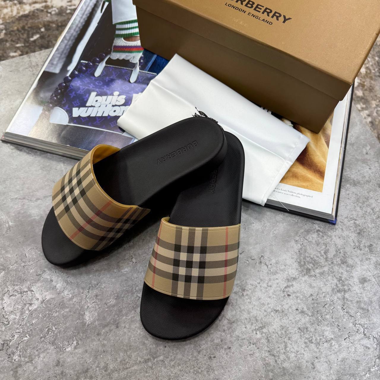 Top quality Burberr Slider ha1206