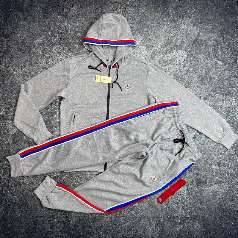 Moncle tracksuit sa1206