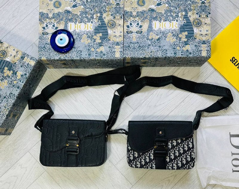 DIO MAN HAND BAG WITH BOX to1306
