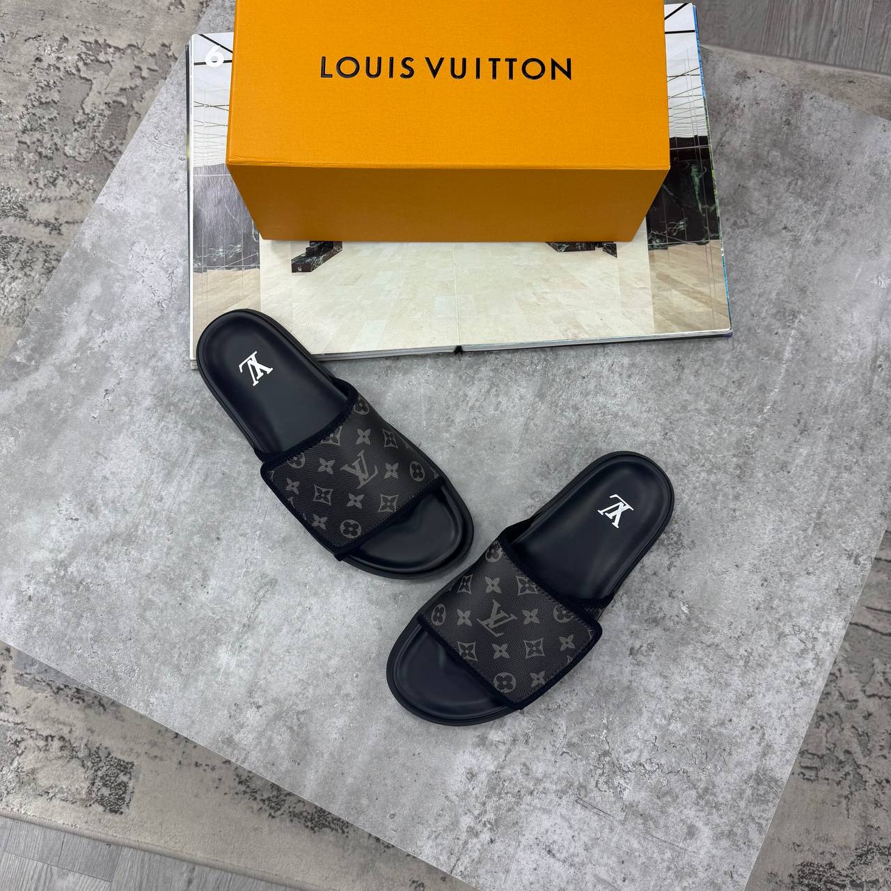 HIGH END LV MENS SANDALS WITH FULL PACKAGING ETC jay1406
