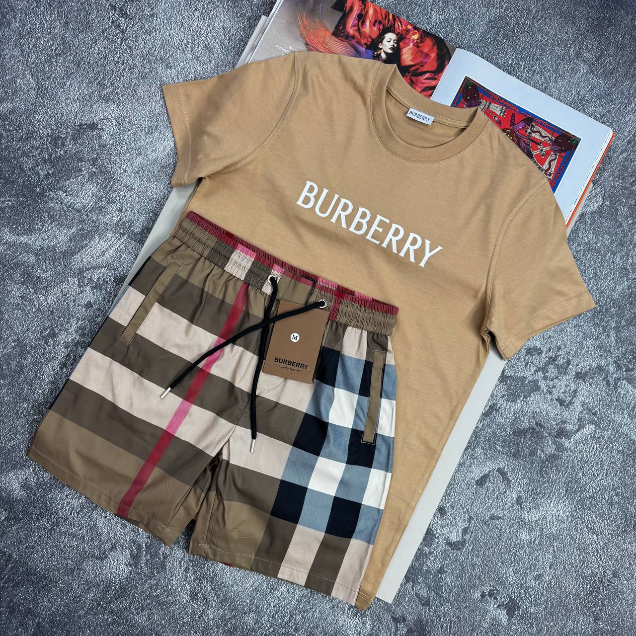 Burberr Tee&Shorts set sa1506