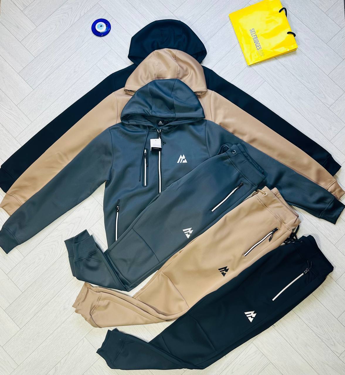 GOOD QUALITY MONTIRE TRACK SUIT to1706