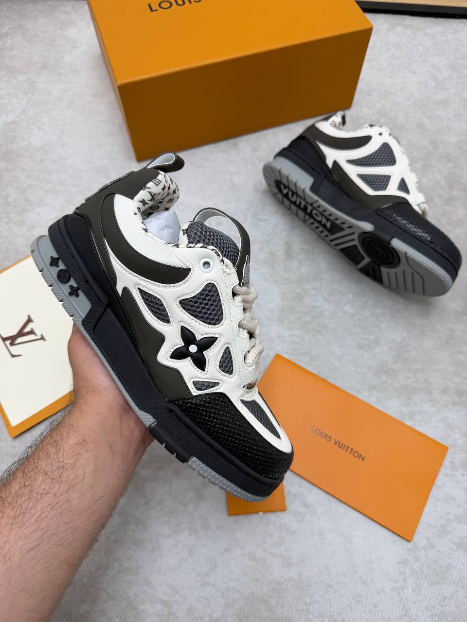 SUPER CLON LOUI VUITTO LV SKATE COME WITH BOX ETC am1706