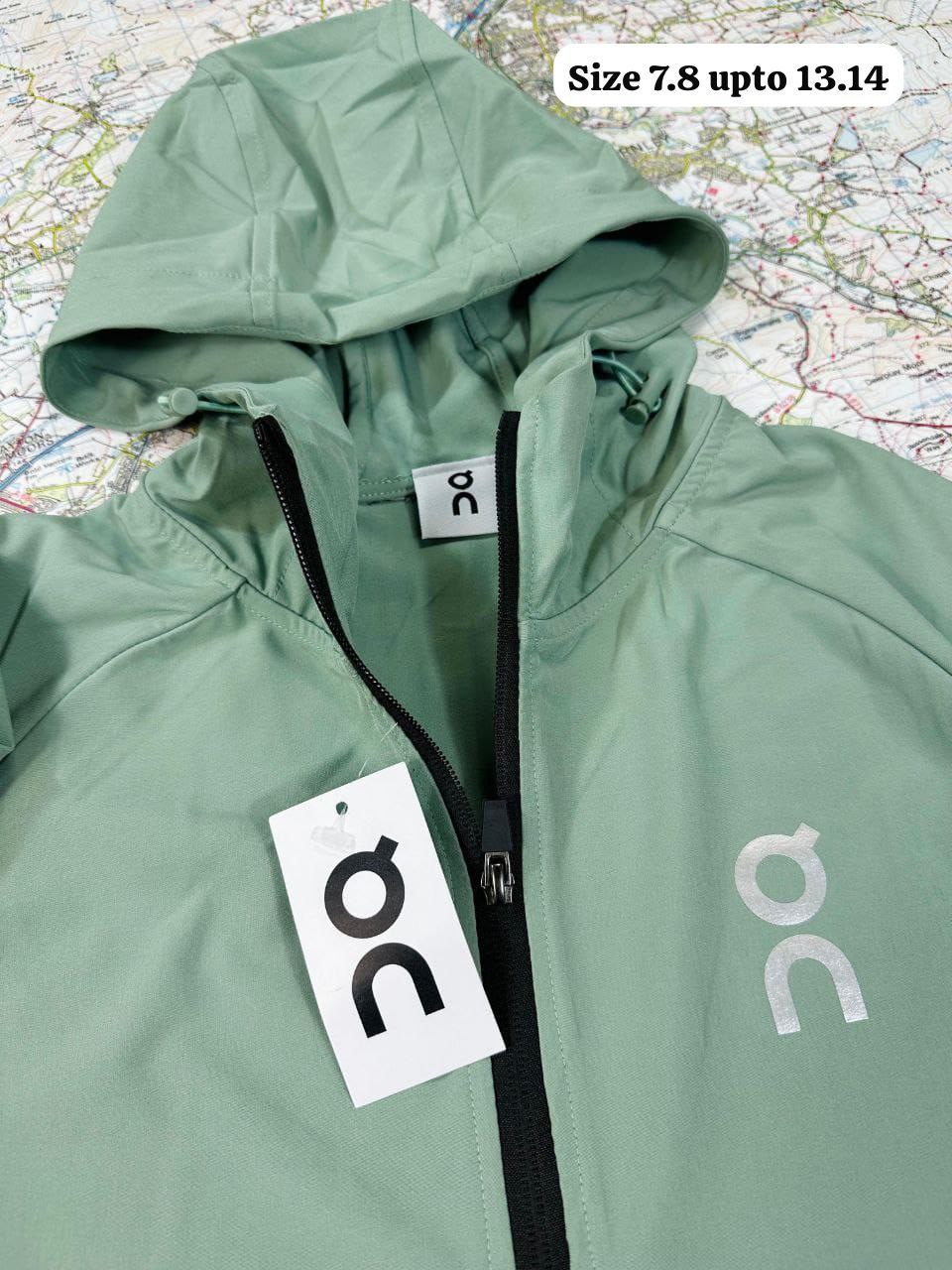 NIKE QC CARGO TRACKSUIT