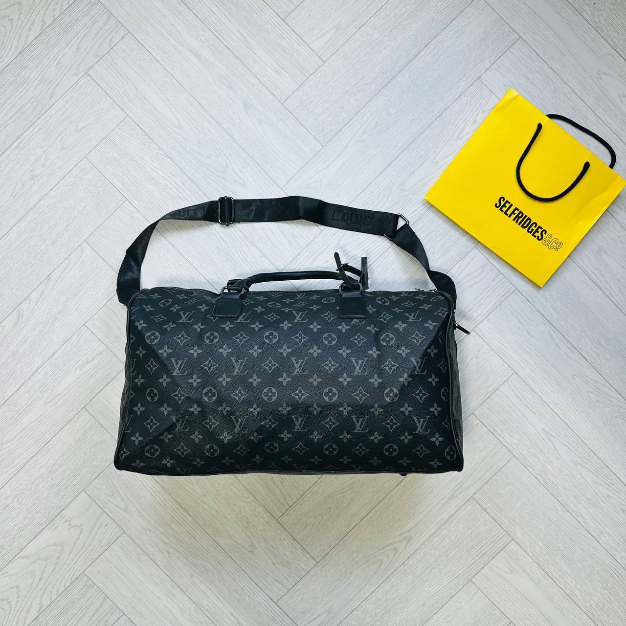 LV GYM BAG WITH DUST BAG to2006