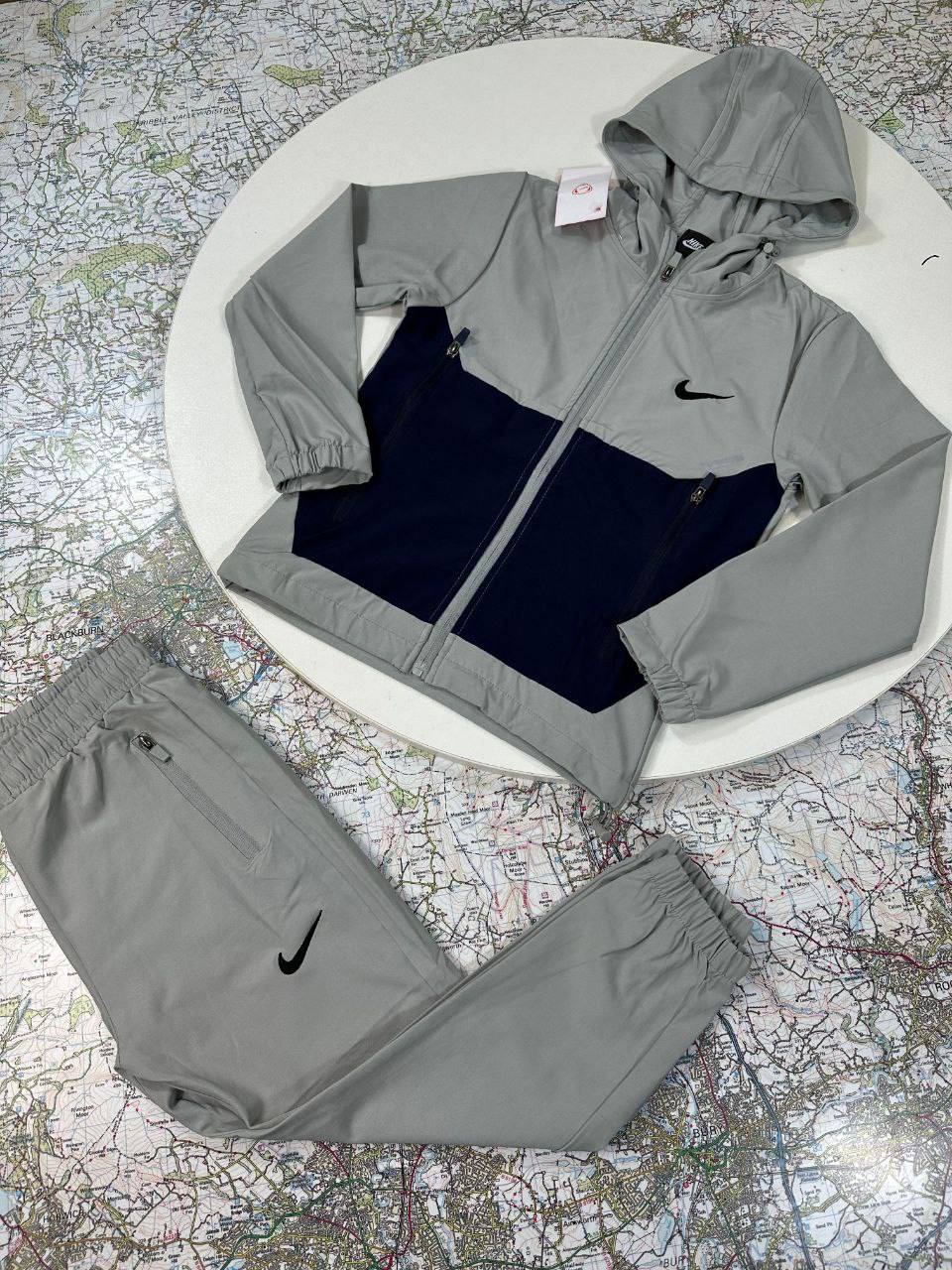 NIK KIDS CARGO TRACKSUIT su0209