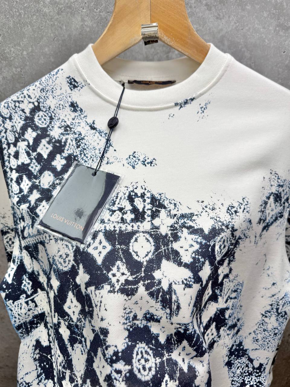 New Season Louis Vuittone Sweatshirts su0711