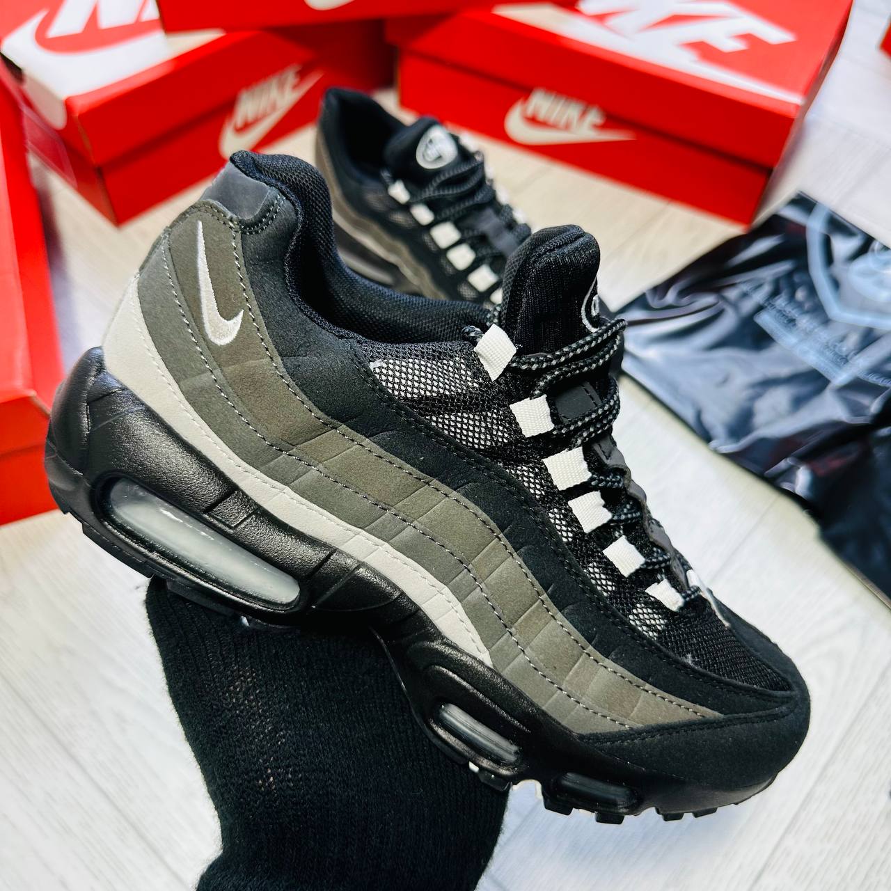 NIK AIR MAX 95 SHOES to0409