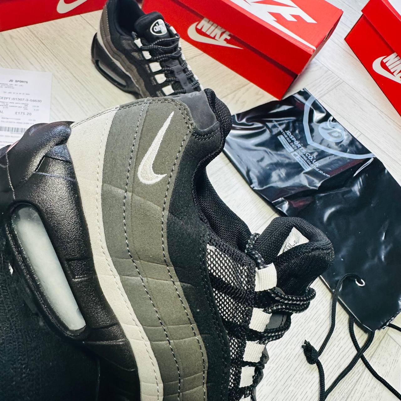 NIK AIR MAX 95 SHOES to0409