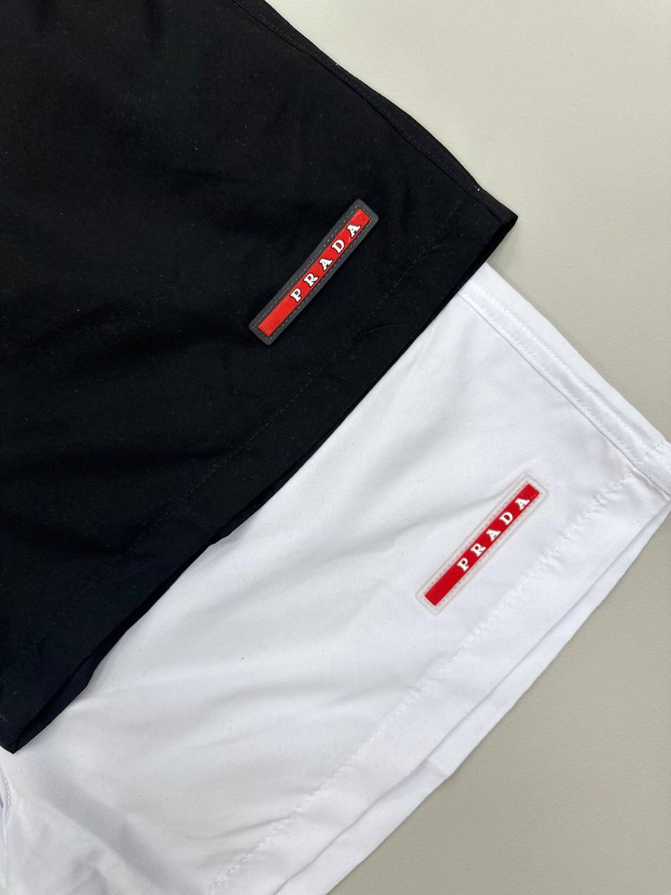 PRAD T-shirts or Shorts su3105