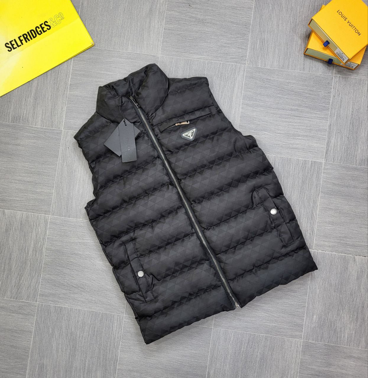 QUALITY PRAD BODY WARMER ak0306