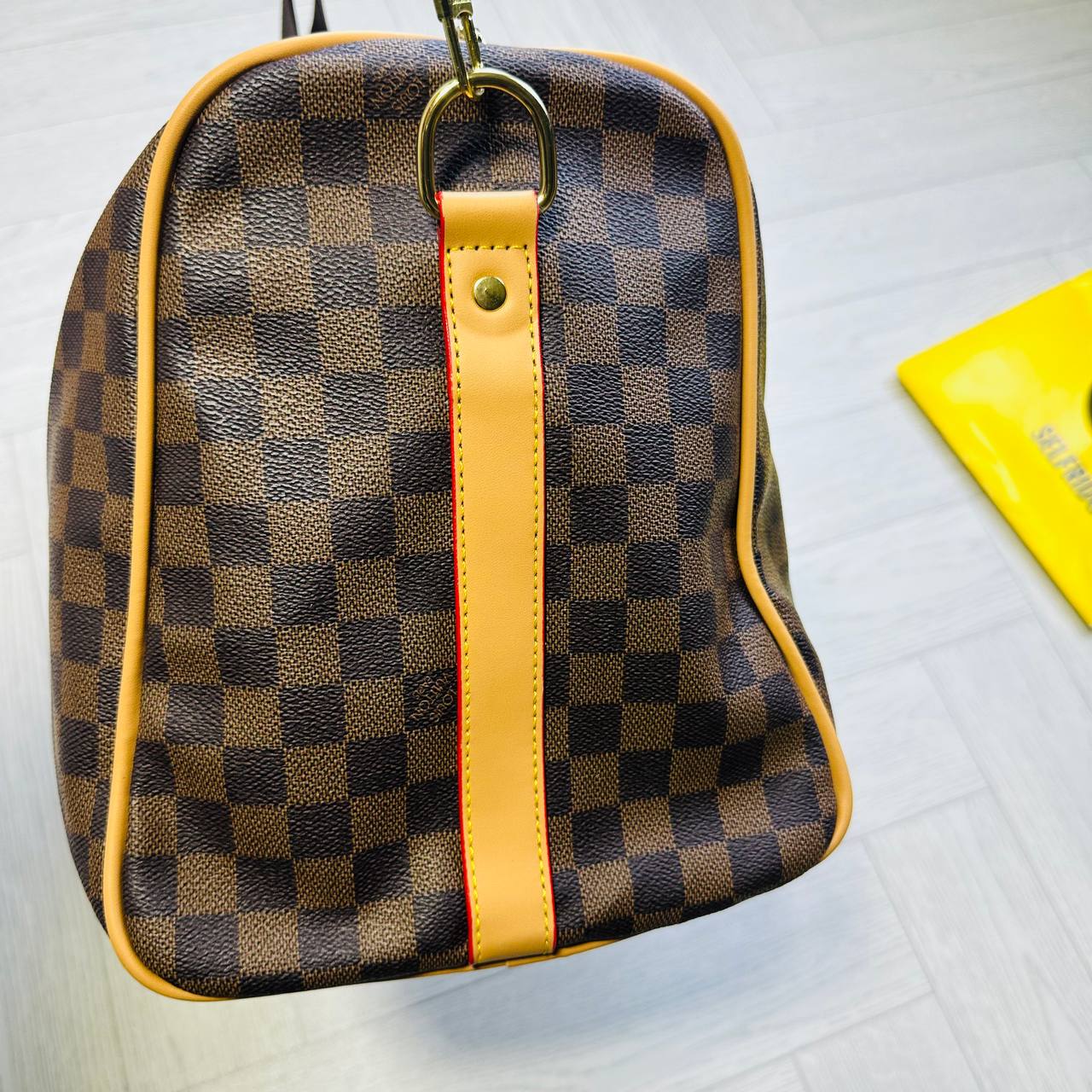 LVe GYM BAG WITH DUST BAG to1809