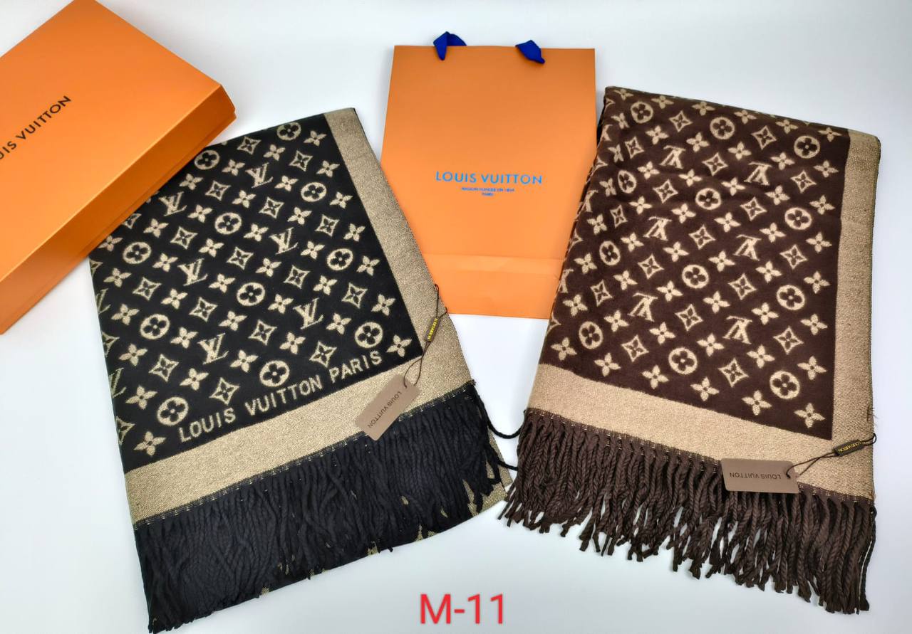 Lve scarfs with box sa1809