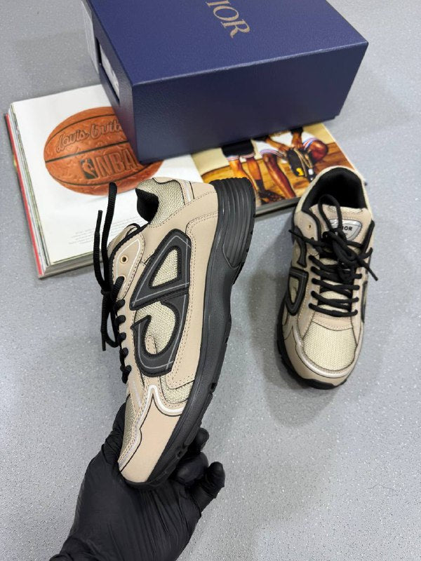 HIGH END DOR B30 WITH EXTRA LACES AND FULL PACKAGING ETC su1809