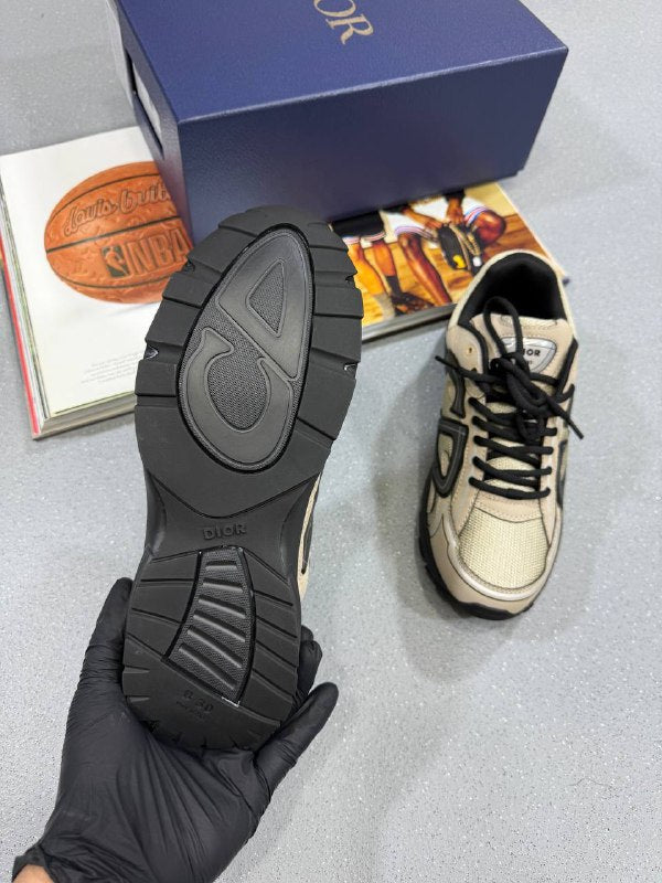 HIGH END DOR B30 WITH EXTRA LACES AND FULL PACKAGING ETC su1809