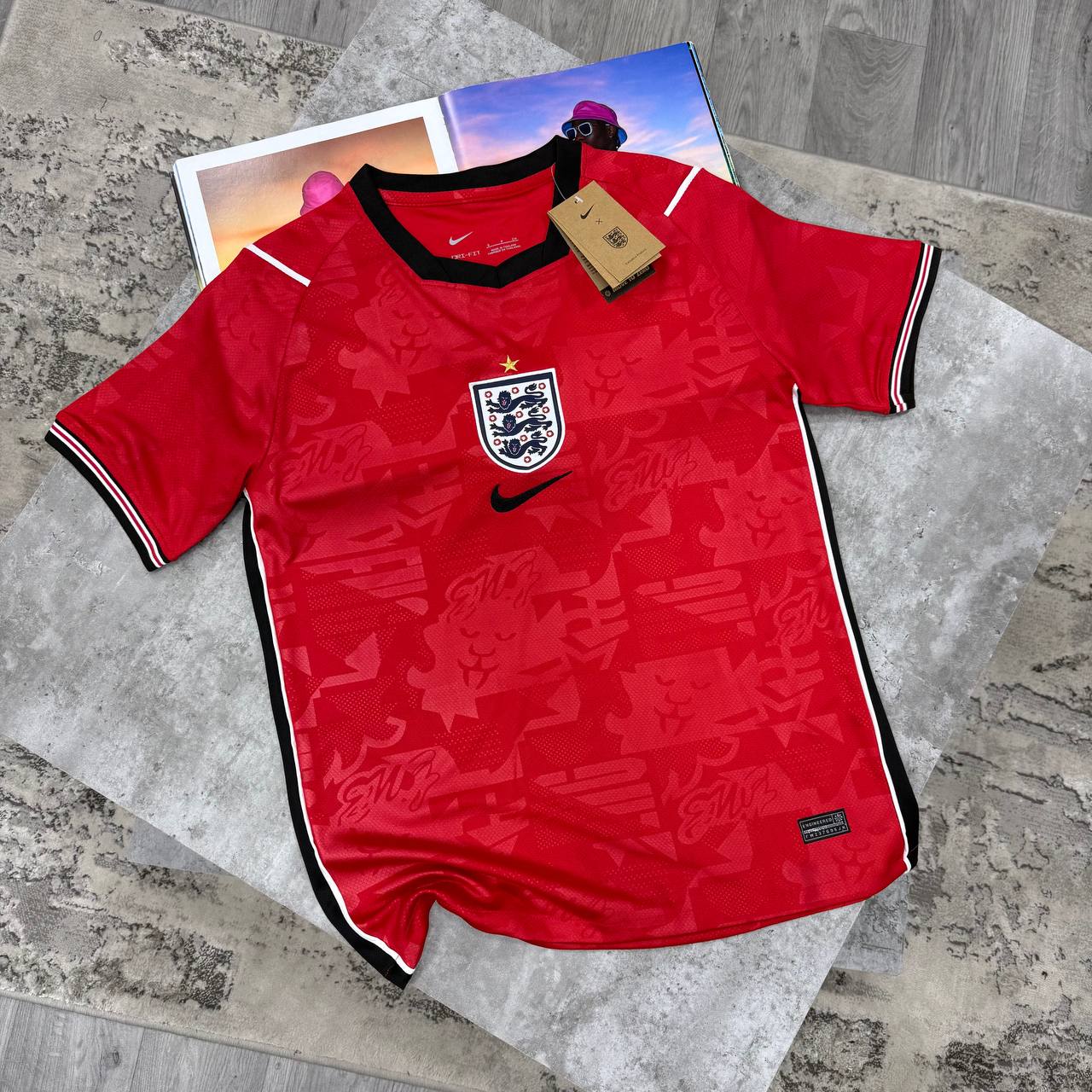 SUPER CLON MENS ENGLAND TEE jay1006