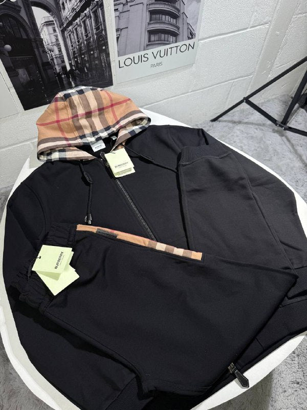 Burbery tracksuits 2509