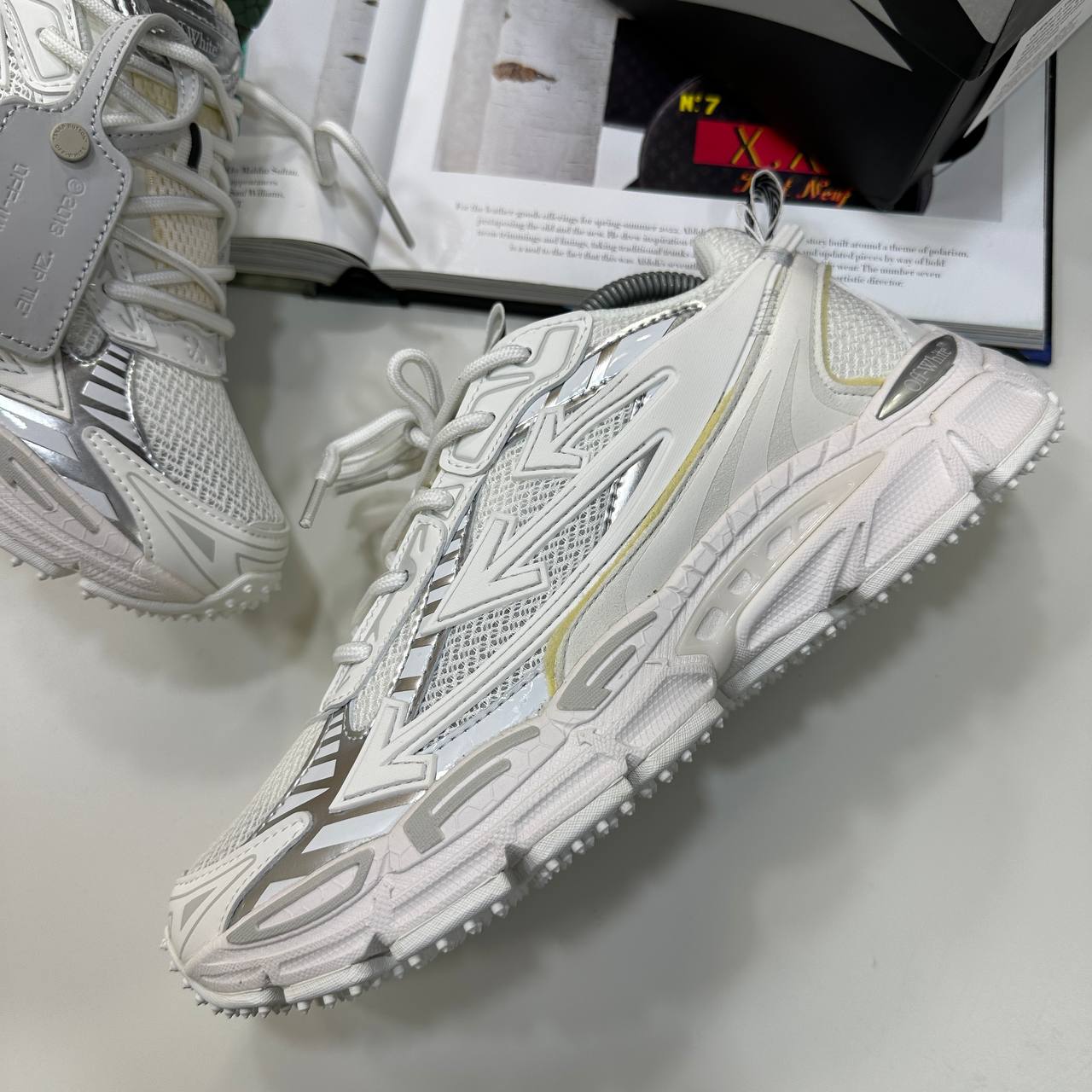 Top quality Off white trainers be right back ha1004